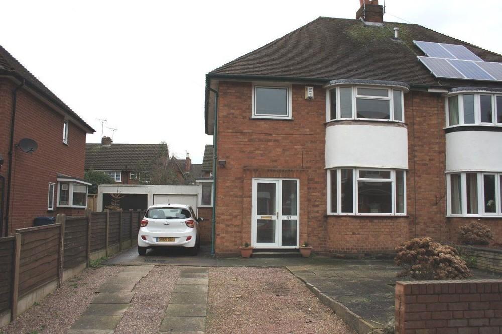 New Garden Street, Stafford, Staffordshire, ST17 4DB 3 bed semi