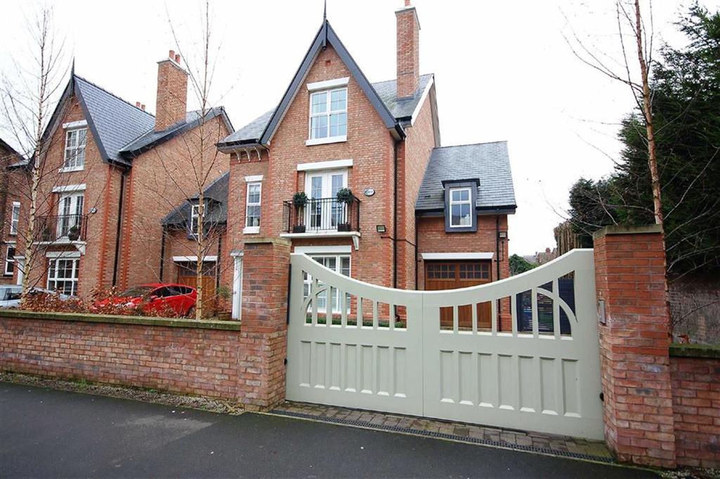 Old Lansdowne Road, West Didsbury, Manchester, M20 5 bed detached house