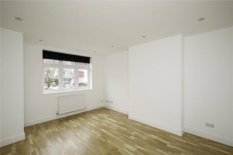65 Princes Avenue, London, W3 8LX