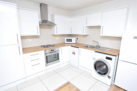 3 bedroom apartment to rent, St Andrews St, Newcastle Upon Tyne