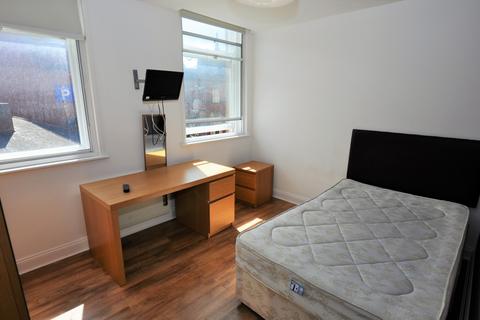 3 bedroom apartment to rent, St Andrews St, Newcastle Upon Tyne