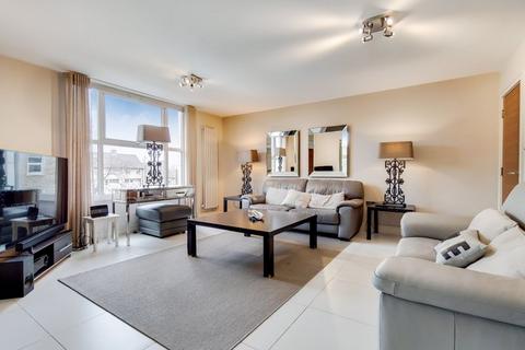 3 bedroom flat to rent, Boydell Court, St John's Wood Park, London