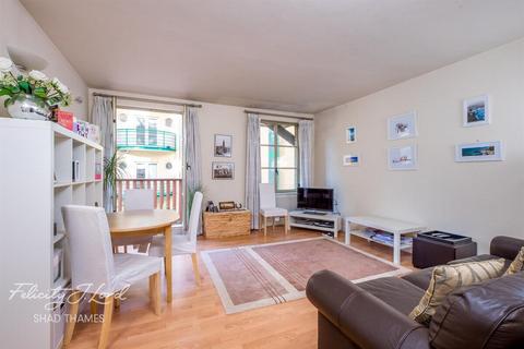 1 bedroom flat to rent, Queen Elizabeth Street, London