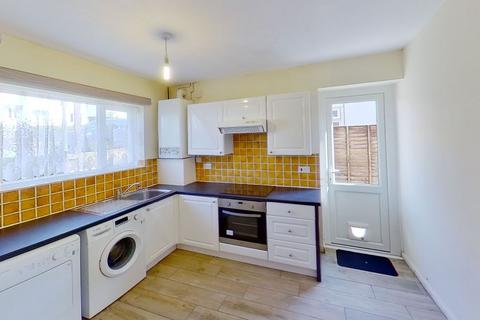 5 bedroom semi-detached house to rent, Southway, Guildford, GU2 8DL