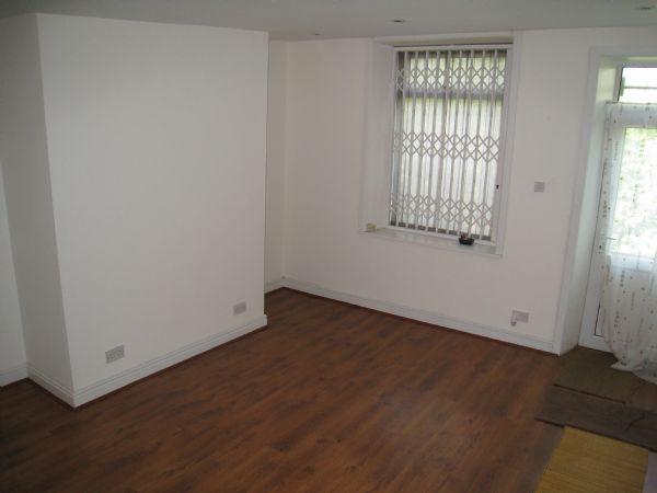 Market Street Whitworth 2 Bed Terraced House To Rent