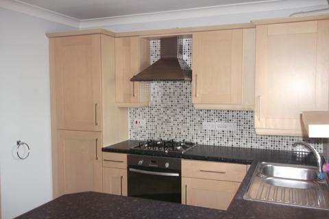 2 bedroom apartment to rent, Station Road, Wombwell