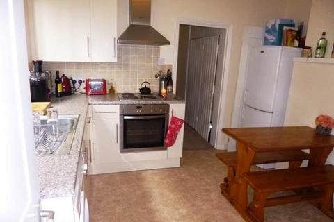 1 bedroom flat to rent, Blandford Road, London, BR3