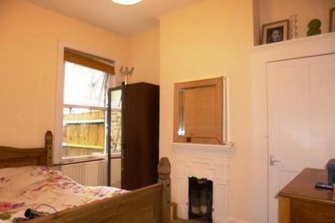 1 bedroom flat to rent, Blandford Road, London, BR3