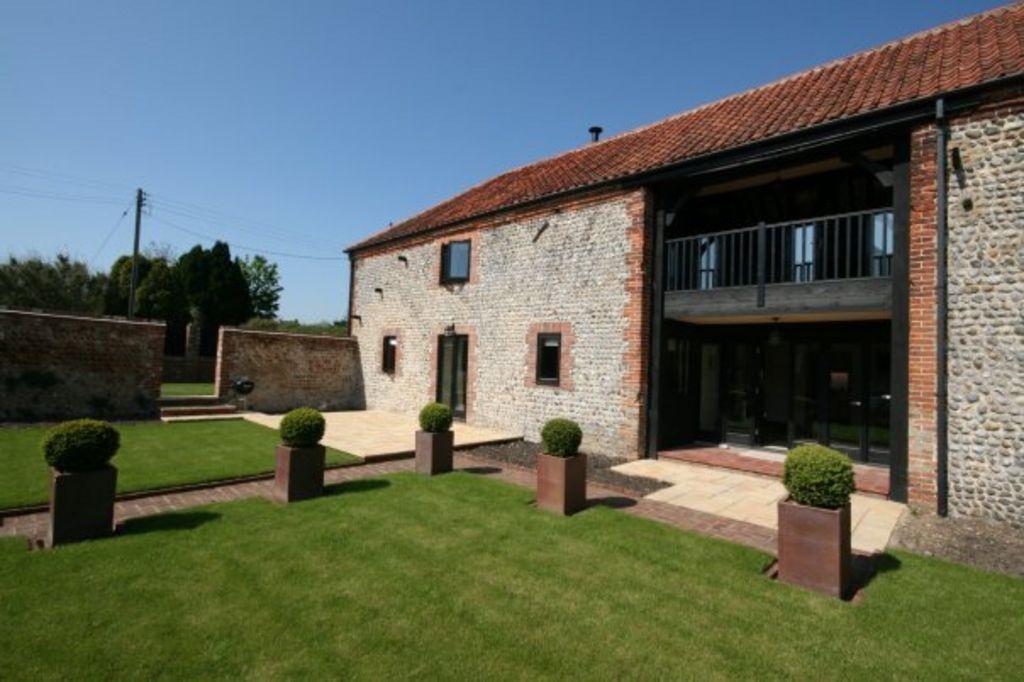 Roughton Norfolk 5 bed barn conversion £599,995