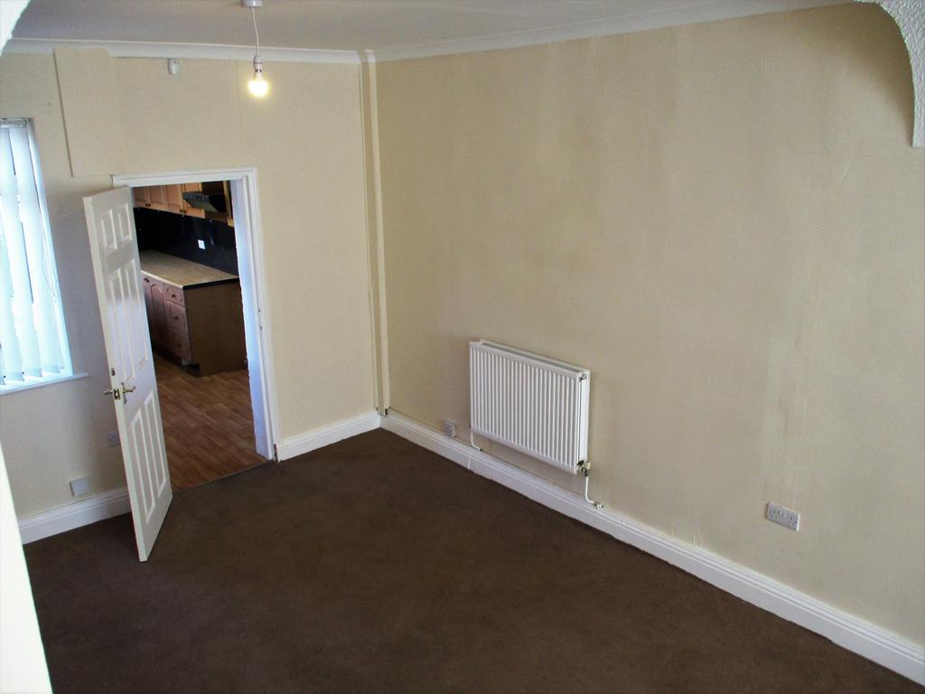 BELL STREET, MIDDLESBROUGH TS5 2 bed terraced house to rent £434 pcm