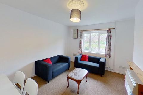 4 bedroom semi-detached house to rent, Southway, Guildford GU2 8DQ