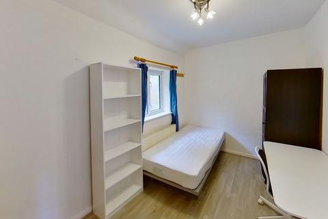 undefined, Southway, Guildford GU2 8DQ