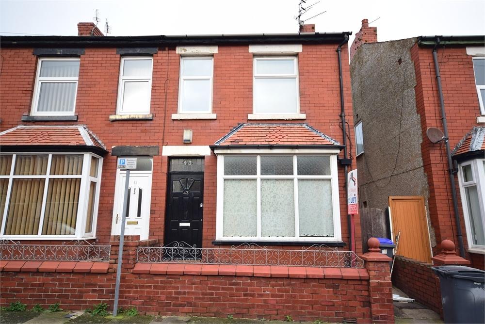 Portland Road, Blackpool, Lancashire 4 bed semidetached house £575
