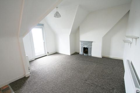 1 bedroom flat to rent, Cobham Road, Westcliff-on-Sea, SS0