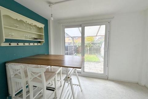 undefined, Brooklands Close, Luton, Bedfordshire, LU4 9EH