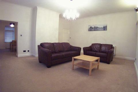 3 bedroom terraced house to rent, St Anns Lane, Burley, Leeds