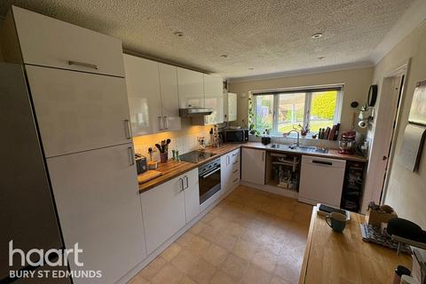 undefined, Appledown Drive, BURY ST EDMUNDS