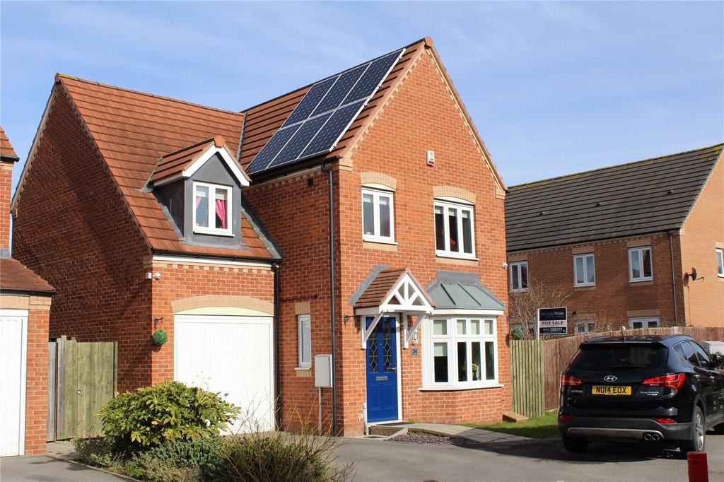 Harvington Chase, Coulby Newham 4 bed detached house £215,000