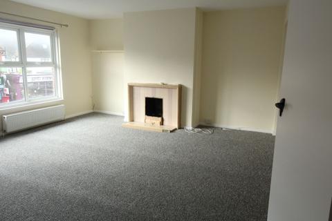 3 bedroom maisonette to rent, Albert Terrace, Old Town