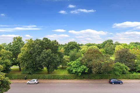 4 bedroom apartment for sale, Cambridge Terrace, Regents Park