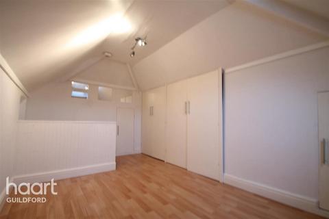 1 bedroom flat to rent, Farnham Road, Guildford