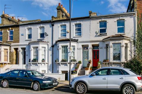 1 bedroom flat for sale, Homestead Road, Fulham, London