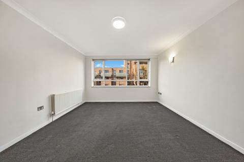 1 bedroom flat to rent, Brondesbury Road, Kilburn, London, NW6