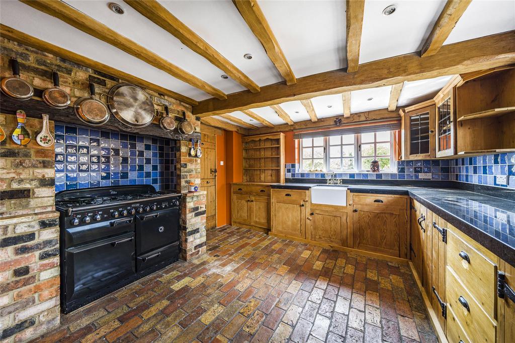 Kitchen/Breakfast Rm