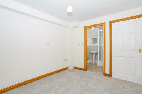 3 bedroom cottage to rent, Swallow Cottage, 15A Stainland Road, Barkisland, HX4 0AQ
