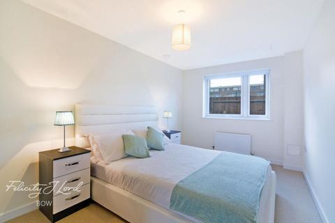 undefined, Bede Square, London