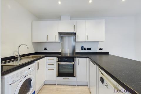 1 bedroom maisonette to rent, Chapel Grove, Addlestone, Surrey, KT15