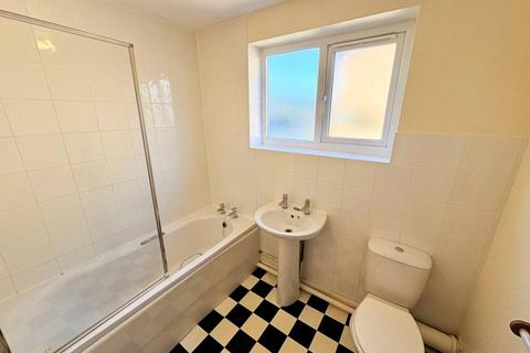 undefined, Foxhill, Olney, MK46