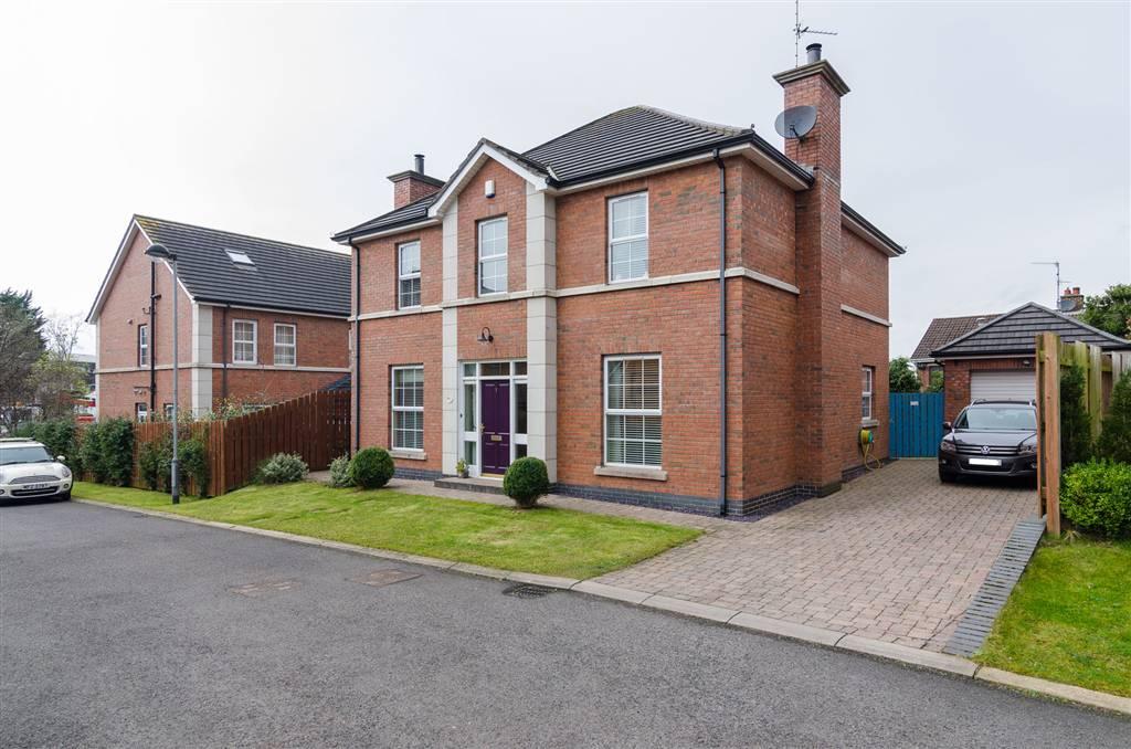 1 Kensington Close, LISBURN, County Antrim, BT27 5NL 4 bed detached house £299,500