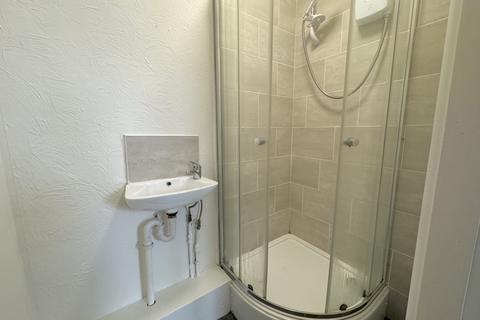 undefined, 2 Fairfield Avenue, Leeds, West Yorkshire, LS11