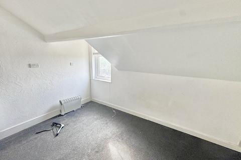 undefined, 2 Fairfield Avenue, Leeds, West Yorkshire, LS11