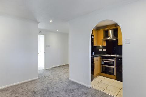 1 bedroom maisonette to rent, Larch Way, Haywards Heath