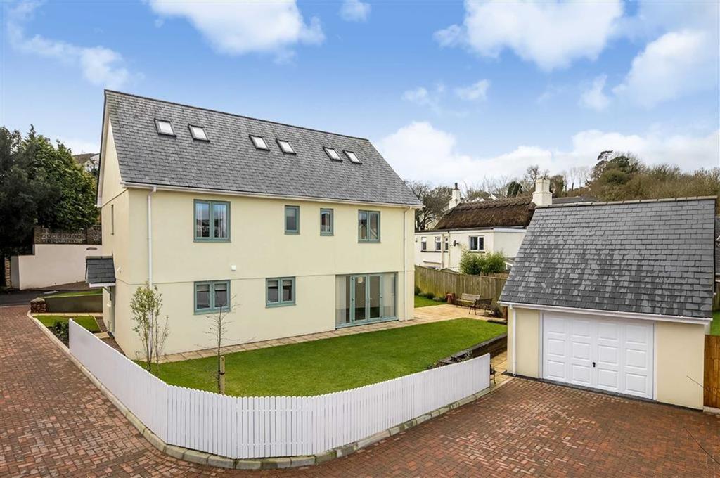 Edginswell Lane, Edginswell, Torquay, TQ2 4 bed detached house £450,000