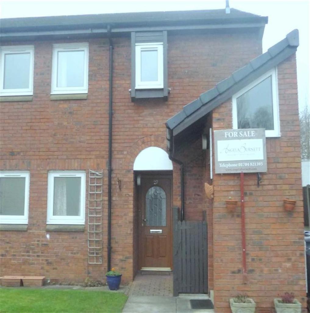 Hesketh Green, Rufford, L40 2 bed flat £49,950
