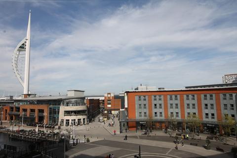 2 bedroom apartment to rent, The Crescent, Gunwharf Quays