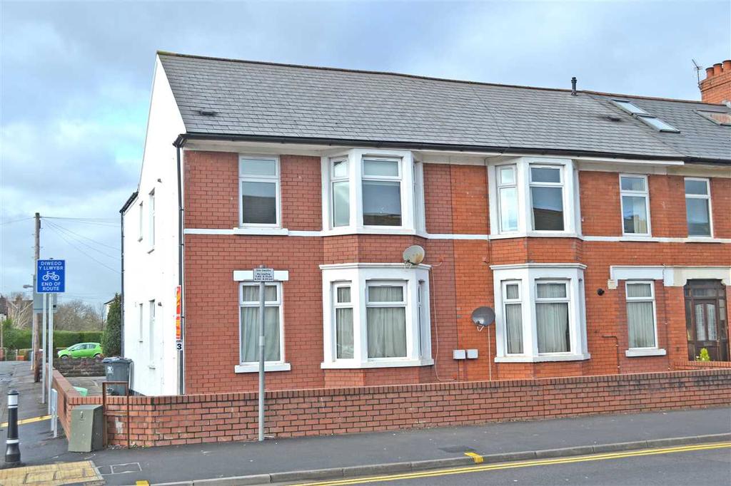 CAERPHILLY ROAD, BIRCHGROVE, CARDIFF 2 bed apartment £725 pcm (£167 pw)
