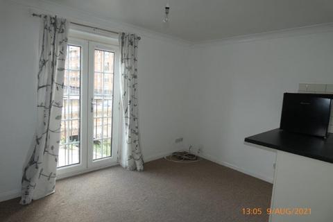 1 bedroom apartment to rent, Hampton Court, Market Harborough LE16