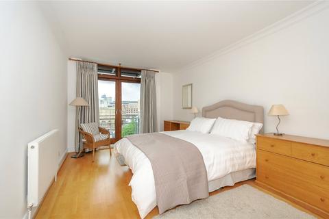 1 bedroom apartment to rent, Shearwater Court, City Quay, Star Place, London, E1W