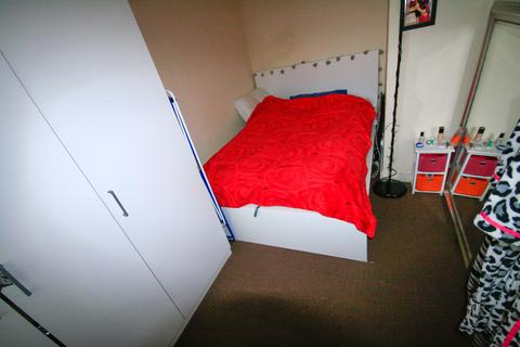 2 bedroom flat for sale - Frank Street, London, E13