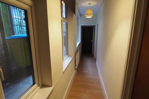 2 bedroom apartment to rent - Thorncliffe Chambers, 24 Scale Lane, Hull, HU1 1LF