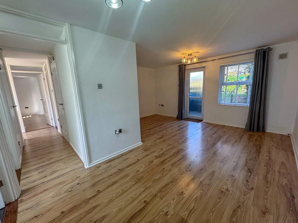 0da5f18a-9969-4fe8-97df-ea71cd65d5e3