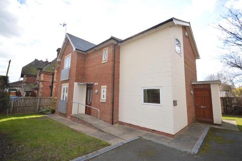 2 bedroom apartment to rent, Henconner Lane, Chapel Allerton, Leeds