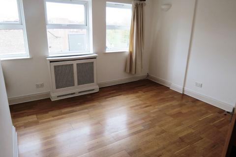 1 bedroom apartment to rent, Chiswick W4