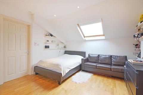 Studio to rent, Sherriff Road, West Hampstead, NW6