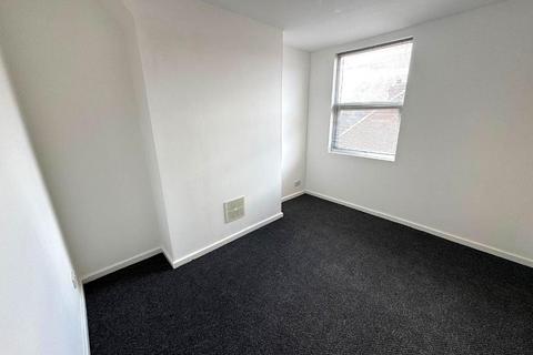 2 bedroom flat to rent, Mansfield Road, Sherwood, Nottingham, Nottinghamshire, NG5 2JL