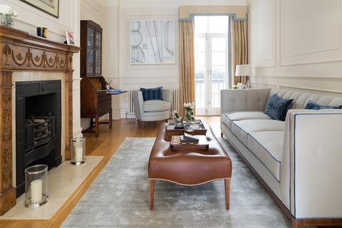 6 bedroom house to rent, Upper Brook Street, Mayfair, London, W1K